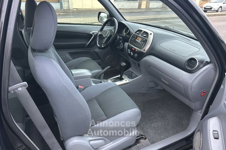 Toyota Rav4 150 VVT-i VX BVA 3 PORTES - <small></small> 7.490 € <small>TTC</small> - #13