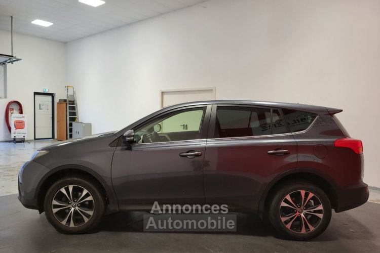 Toyota Rav4 2.0 D-4D 124 2WD LIFE + CAMERA + HAYON ELECTRIQUE - <small></small> 13.690 € <small>TTC</small> - #3