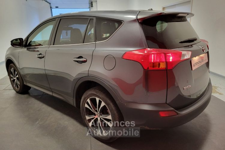 Toyota Rav4 2.0 D-4D 124 2WD LIFE + CAMERA + HAYON ELECTRIQUE - <small></small> 13.690 € <small>TTC</small> - #4