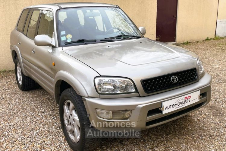 Toyota Rav4 2.0I VX BVA - <small></small> 4.490 € <small>TTC</small> - #3