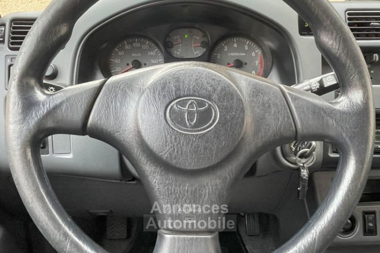 Toyota Rav4 2.0I VX BVA - <small></small> 4.490 € <small>TTC</small> - #12