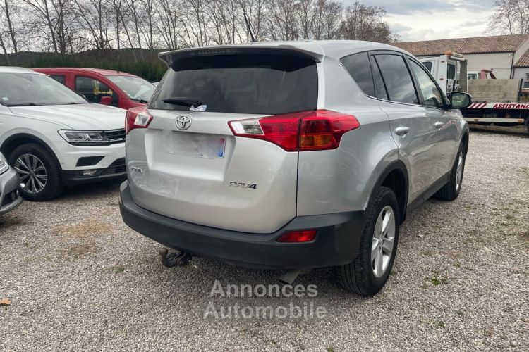 Toyota Rav4 D4-d 126cv bv6 1main - <small></small> 13.990 € <small>TTC</small> - #5