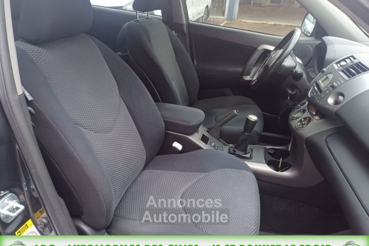 Toyota Rav4 III 152 VVT-I VX 5PORTES BV5 4x4 - <small></small> 12.300 € <small>TTC</small> - #13