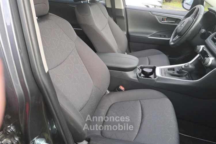 Toyota Rav4 RAV 4 Hybride 4x2 BVA - <small></small> 27.970 € <small></small> - #4