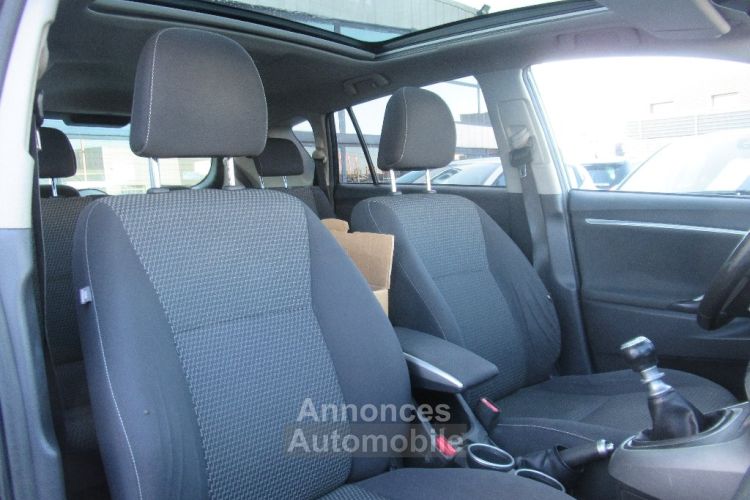 Toyota Verso 112 D-4D FAP Design - <small></small> 8.490 € <small>TTC</small> - #8