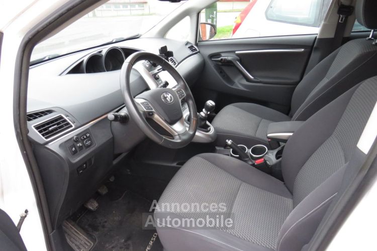 Toyota Verso 112 D-4D FAP FEEL 5PL - <small></small> 9.990 € <small>TTC</small> - #10