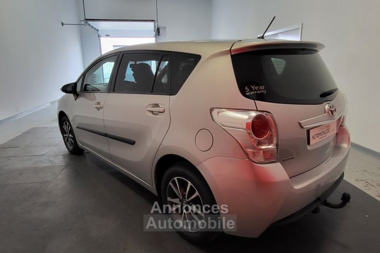 Toyota Verso 1.6 6 MT 132 SKYVIEW 5PL // MOTEUR A CHAINE - <small></small> 9.990 € <small>TTC</small> - #5