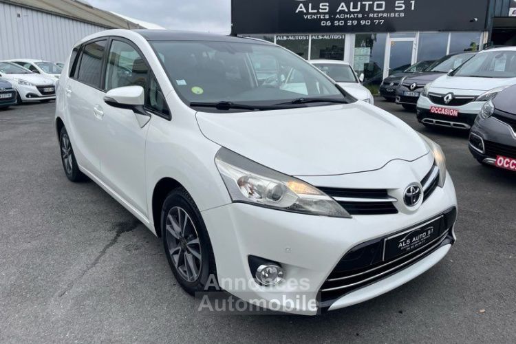 Toyota Verso 2 l d4d 126 skyview - <small></small> 8.990 € <small>TTC</small> - #1