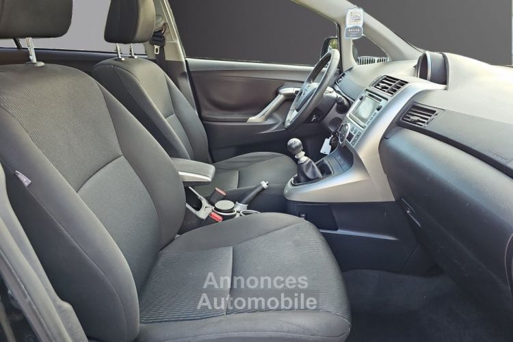 Toyota Verso 2.0 D-4D 126 ch 5pl SkyView - <small></small> 6.990 € <small>TTC</small> - #5