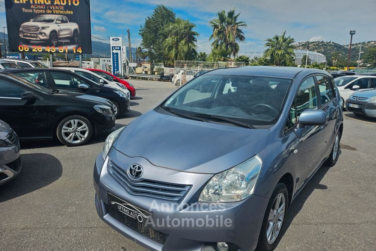 Toyota Verso 2,0 d-4d 126ch 7 places - <small></small> 6.990 € <small>TTC</small> - #1