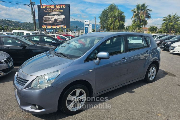 Toyota Verso 2,0 d-4d 126ch 7 places - <small></small> 6.990 € <small>TTC</small> - #2