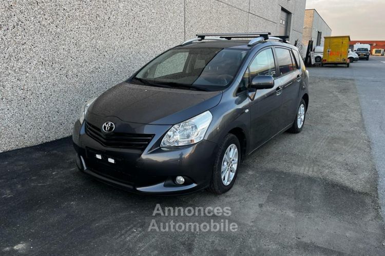 Toyota Verso 2.0D-4D 7places - <small></small> 8.999 € <small>TTC</small> - #1