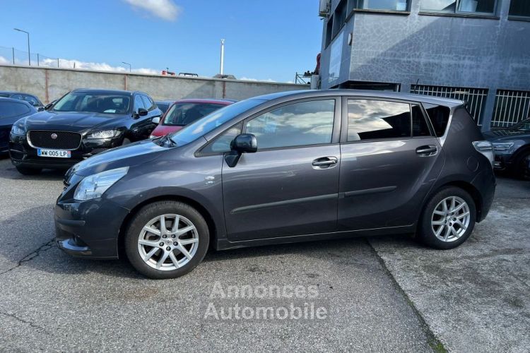 Toyota Verso 2.2 D-4D DPF 150 cv Boîte auto, LOUNGE , TOIT PANORAMIQUE -ENTRETIENS A JOUR -GARANTIE 6 MOIS-FINANCEMENT POSSIBLE - <small></small> 13.490 € <small>TTC</small> - #4