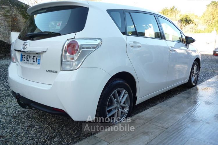 Toyota Verso d4d 112cv 7 places 1ere main - <small></small> 13.500 € <small>TTC</small> - #2
