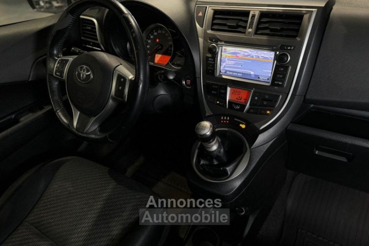 Toyota Verso VERSO-S 100 VVT-I LOUNGE - <small></small> 7.990 € <small>TTC</small> - #18