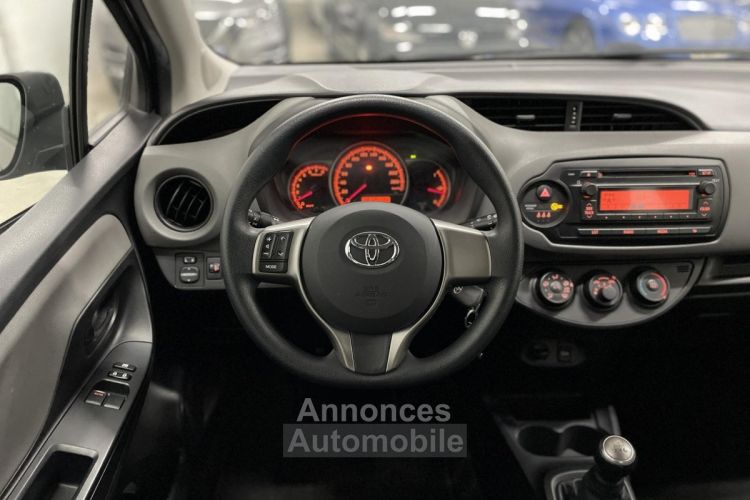 Toyota Yaris 1.0 69 CH VVT-i III Tendance - <small></small> 9.990 € <small>TTC</small> - #12