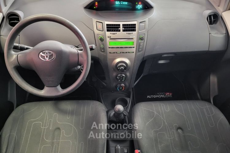 Toyota Yaris 1.0 VVTi 68 CH 5 PORTES - <small></small> 5.590 € <small>TTC</small> - #14
