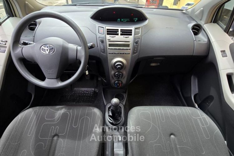 Toyota Yaris 1.0 VVTI 70 ch CONFORT GARANTIE 6 MOIS - <small></small> 5.990 € <small>TTC</small> - #15