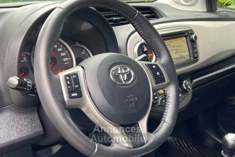 Toyota Yaris 100 VVT-I DYNAMIC 5P 81.000KM GPS/ CAMERA/ LED/ GARANTIE - <small></small> 7.990 € <small>TTC</small> - #16