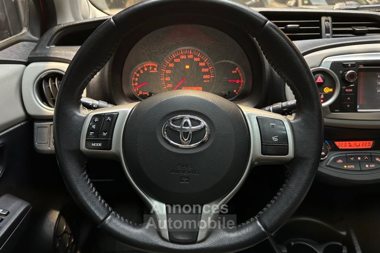 Toyota Yaris 100 VVT-i Lounge - <small></small> 8.980 € <small>TTC</small> - #18