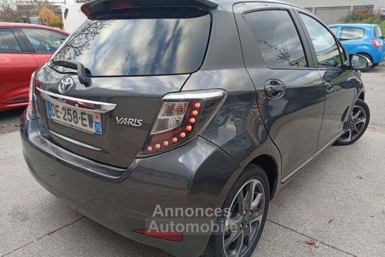 Toyota Yaris 100cv bv6 led cuir navigation crit air 1 ct ok garantie 12 mois 8500 - <small></small> 8.500 € <small>TTC</small> - #3