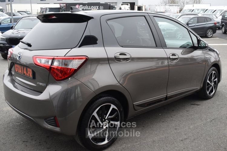 Toyota Yaris 100H COLLECTION 5P MY19 - <small></small> 17.490 € <small>TTC</small> - #2