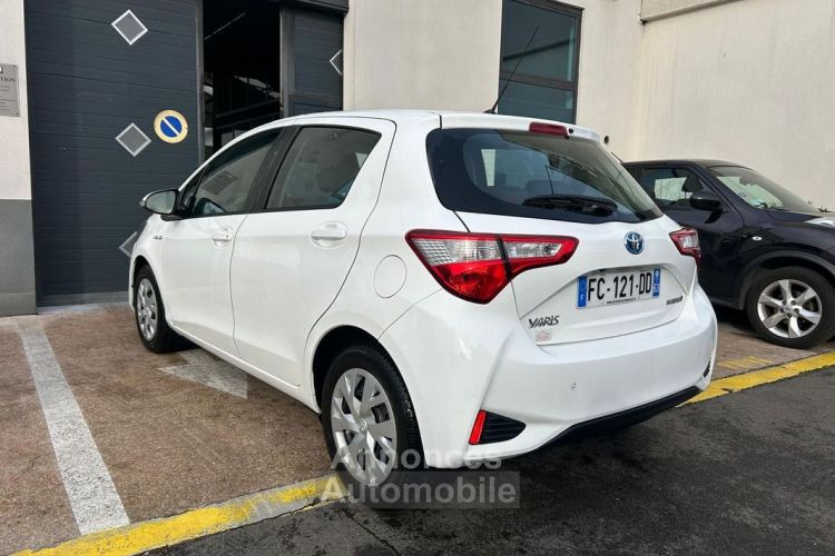 Toyota Yaris 100H France Business 5P Historique d'entretien Garantie 12 mois Caméra de recul 1ère main Crit'air 1 - <small></small> 12.990 € <small>TTC</small> - #3