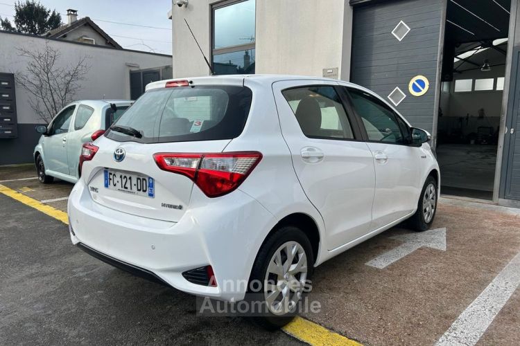 Toyota Yaris 100H France Business 5P Historique d'entretien Garantie 12 mois Caméra de recul 1ère main Crit'air 1 - <small></small> 12.990 € <small>TTC</small> - #4