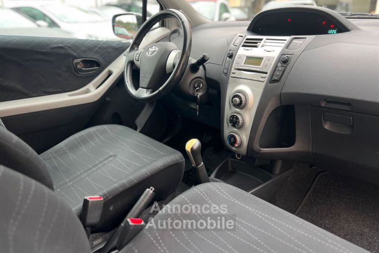 Toyota Yaris 1.0VVT-i 69Ch - <small></small> 4.990 € <small>TTC</small> - #5