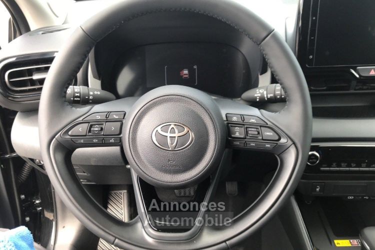 Toyota Yaris 116H DESIGN 5P MC24 - <small></small> 24.700 € <small>TTC</small> - #4