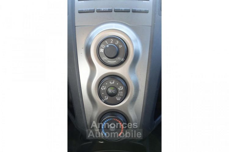 Toyota Yaris 1.3 - 100 VVT-i - BV MultiMode II Confort Pack PHASE 2 - <small></small> 8.990 € <small>TTC</small> - #10