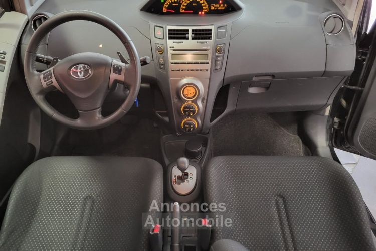 Toyota Yaris 1.3 VVT-I 100 3P BVA - <small></small> 8.990 € <small>TTC</small> - #11