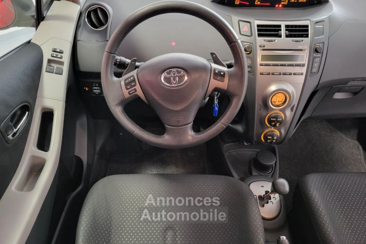 Toyota Yaris 1.3 VVT-I 100 3P BVA - <small></small> 8.990 € <small>TTC</small> - #12