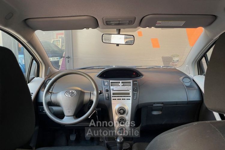 Toyota Yaris 1.3 VVT-i 87 Cv Luna Pack Climatisation Automatique Ct Ok 2027 - <small></small> 3.990 € <small>TTC</small> - #5