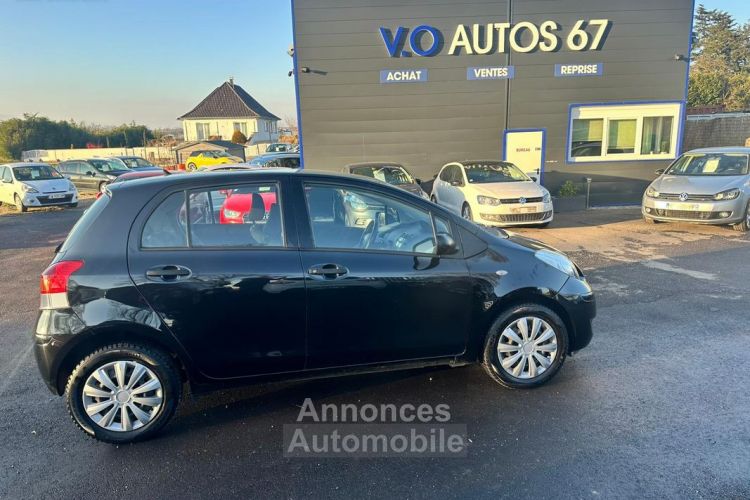 Toyota Yaris 1.3 VVT-I COOL - <small></small> 5.999 € <small>TTC</small> - #4