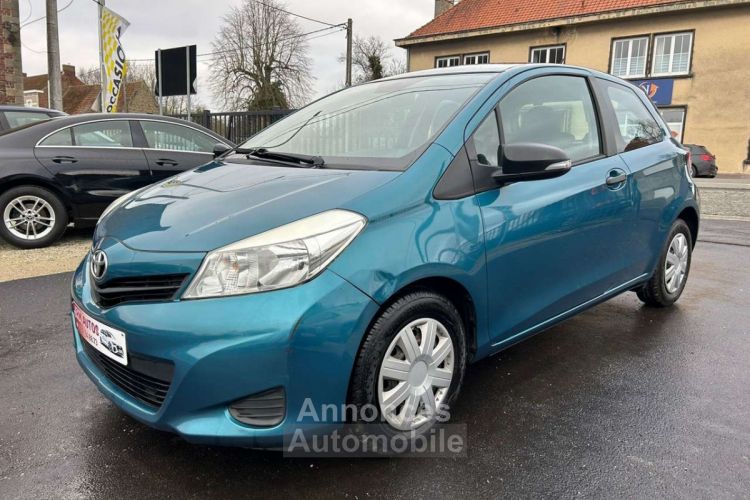 Toyota Yaris 1.33i VVT-i 1ER PROPRIETAIRE AVEC CARNET COMPLET - <small></small> 4.900 € <small>TTC</small> - #1