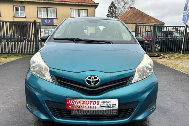 Toyota Yaris 1.33i VVT-i 1ER PROPRIETAIRE AVEC CARNET COMPLET - <small></small> 4.900 € <small>TTC</small> - #2