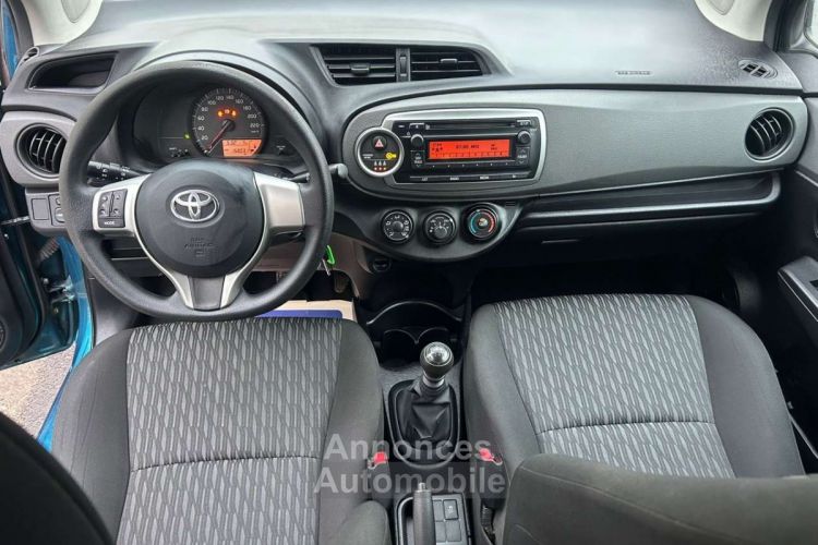 Toyota Yaris 1.33i VVT-i 1ER PROPRIETAIRE AVEC CARNET COMPLET - <small></small> 4.900 € <small>TTC</small> - #12