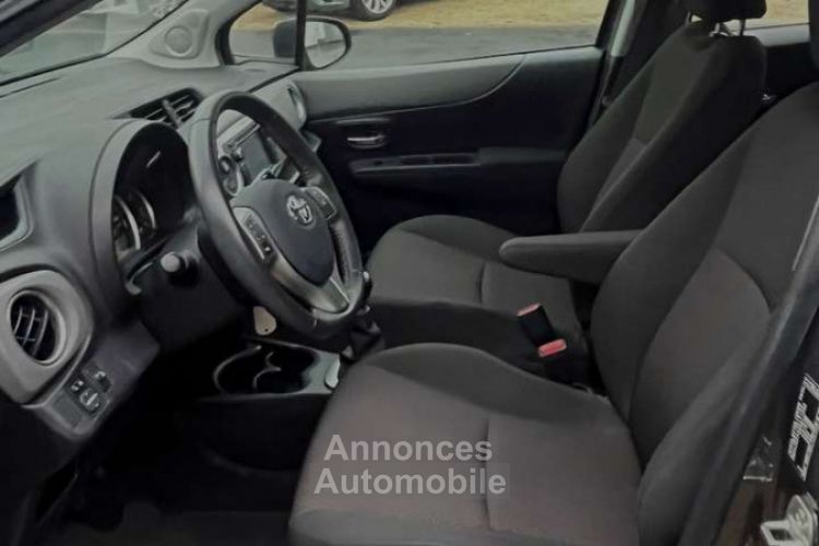 Toyota Yaris 1.33i VVT-i Lounge 5D-AIRCO-CAMERA-16-NAV-BT-AUD - <small></small> 7.490 € <small>TTC</small> - #10