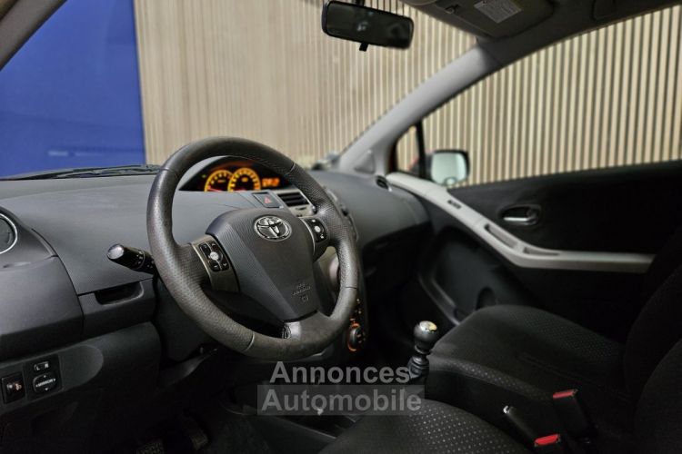 Toyota Yaris 1.4 90 CH D-4D Millenium - CritAir 2 - <small></small> 8.490 € <small>TTC</small> - #9