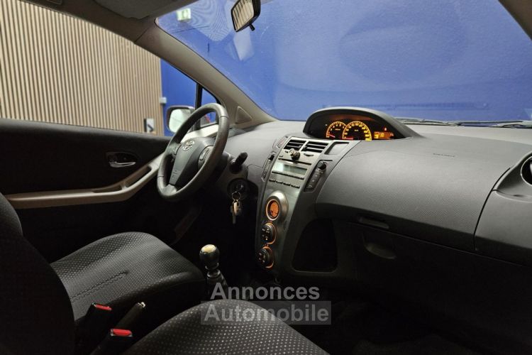 Toyota Yaris 1.4 90 CH D-4D Millenium - CritAir 2 - <small></small> 8.490 € <small>TTC</small> - #15