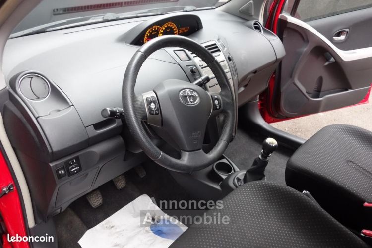 Toyota Yaris 1.4 90 D-4D FAP In - <small></small> 4.990 € <small>TTC</small> - #11