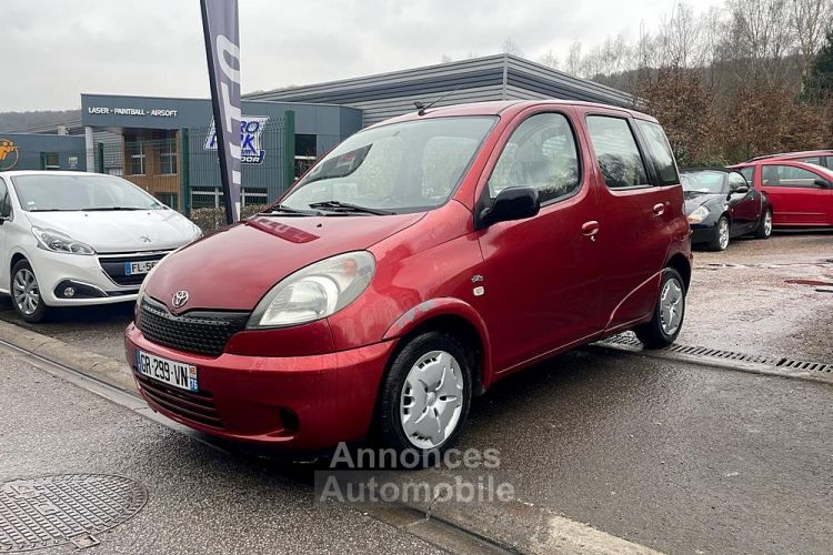 Toyota Yaris 1.4 D-4D 75CV - <small></small> 3.990 € <small>TTC</small> - #1