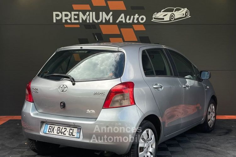 Toyota Yaris 1.4 D4D 90 cv Luna Pack Moteur à chaine Climatisation - <small></small> 3.990 € <small>TTC</small> - #4