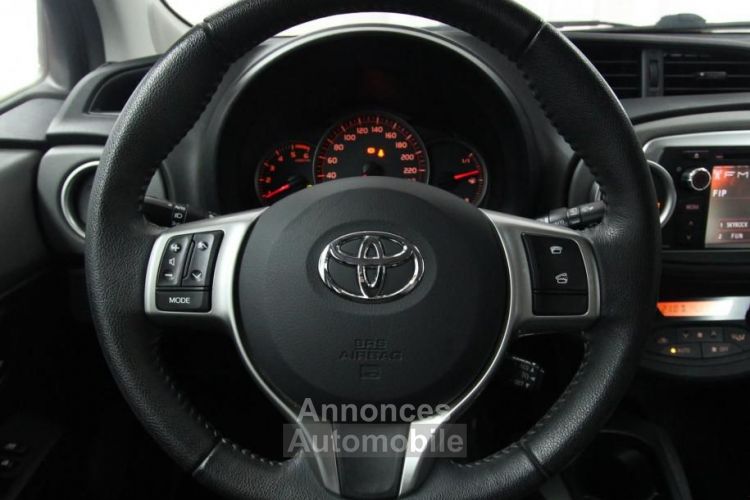 Toyota Yaris 1.4 D4D 90 DYNAMIC - <small></small> 8.990 € <small>TTC</small> - #12