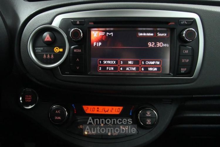 Toyota Yaris 1.4 D4D 90 DYNAMIC - <small></small> 8.990 € <small>TTC</small> - #14