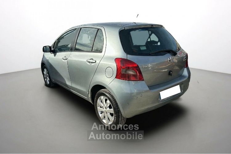 Toyota Yaris 1.4 D4D SOL BVA - <small></small> 6.990 € <small>TTC</small> - #4