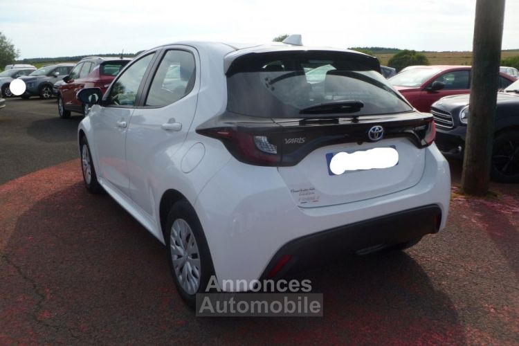 Toyota Yaris 1.5 116H FRANCE BUSINESS STAGE ACADEMIE 5PORTES BOITE AUTO - <small></small> 18.500 € <small>TTC</small> - #4