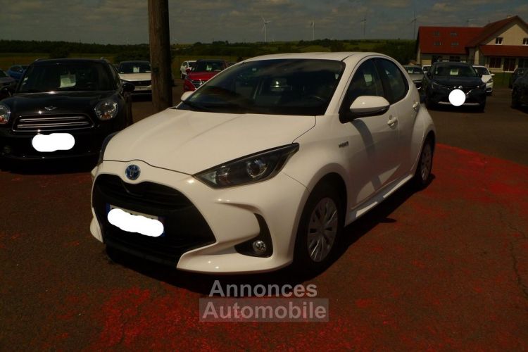 Toyota Yaris 1.5 116H FRANCE BUSINESS STAGE ACADEMIE HYBRIDE 5 PORTES BOITE AUTO - <small></small> 18.750 € <small>TTC</small> - #1