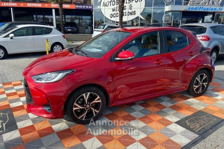 Toyota Yaris 1.5 HYBRIDE 116 H DESIGN JA 16 Caméra - <small></small> 22.750 € <small>TTC</small> - #1